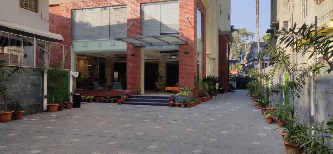 Hotel Sunhill Portico à Siliguri Extérieur photo