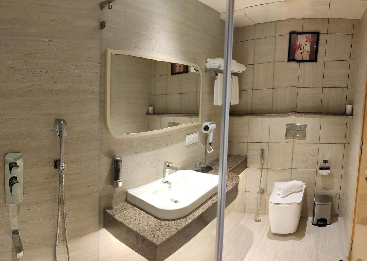 Hotel Sunhill Portico à Siliguri Extérieur photo